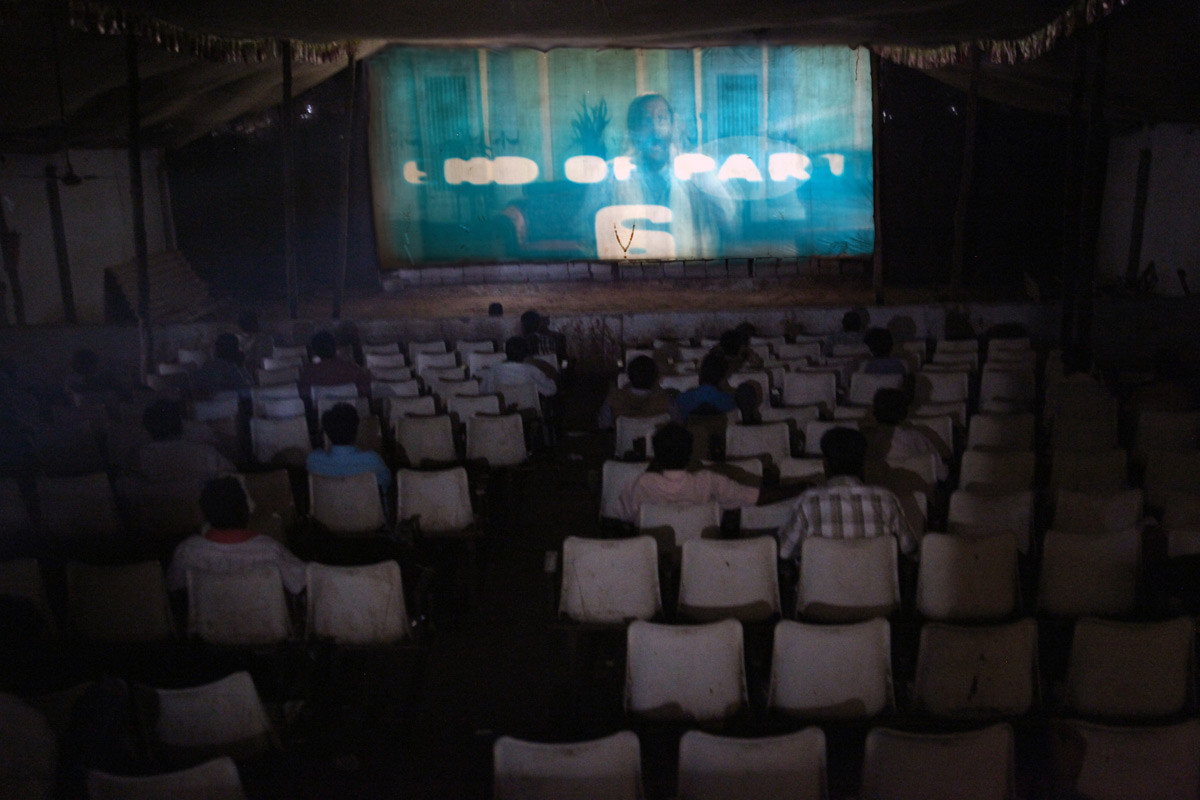 <span style="color:white">Nambu Deshwara Tent, Bangalore, 2009</span>